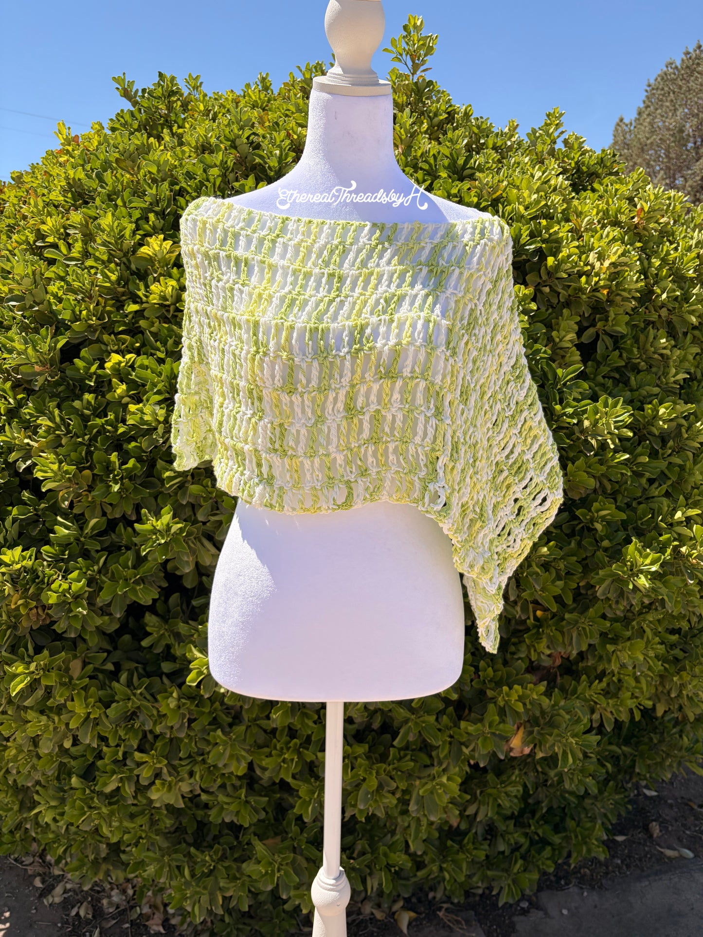 Spring Green Sienna Poncho Size S